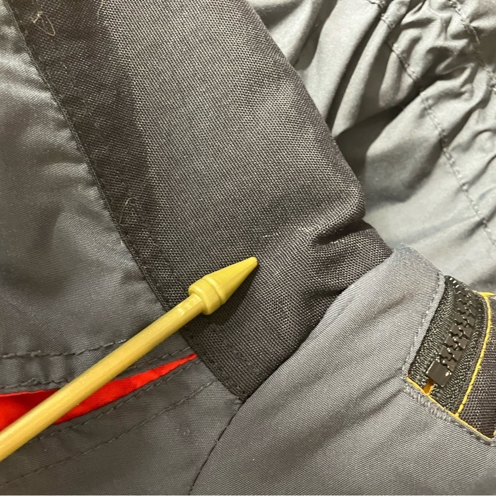 Men’s Hooded Jacket/Coat/Windbreaker, Large, Gray/Yellow/Red, CB Sports - Picture 7 of 14
